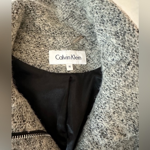 Calvin Klein grey with cocoon neckline, size XS - Picture 5 of 7